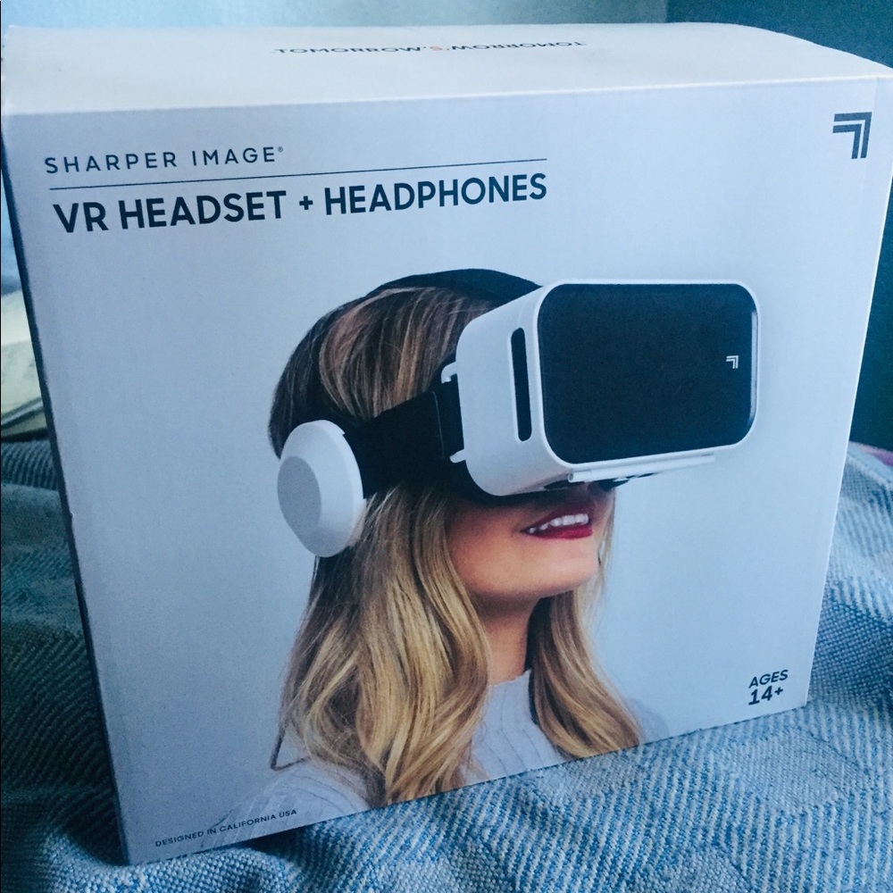 Virtual reality headset